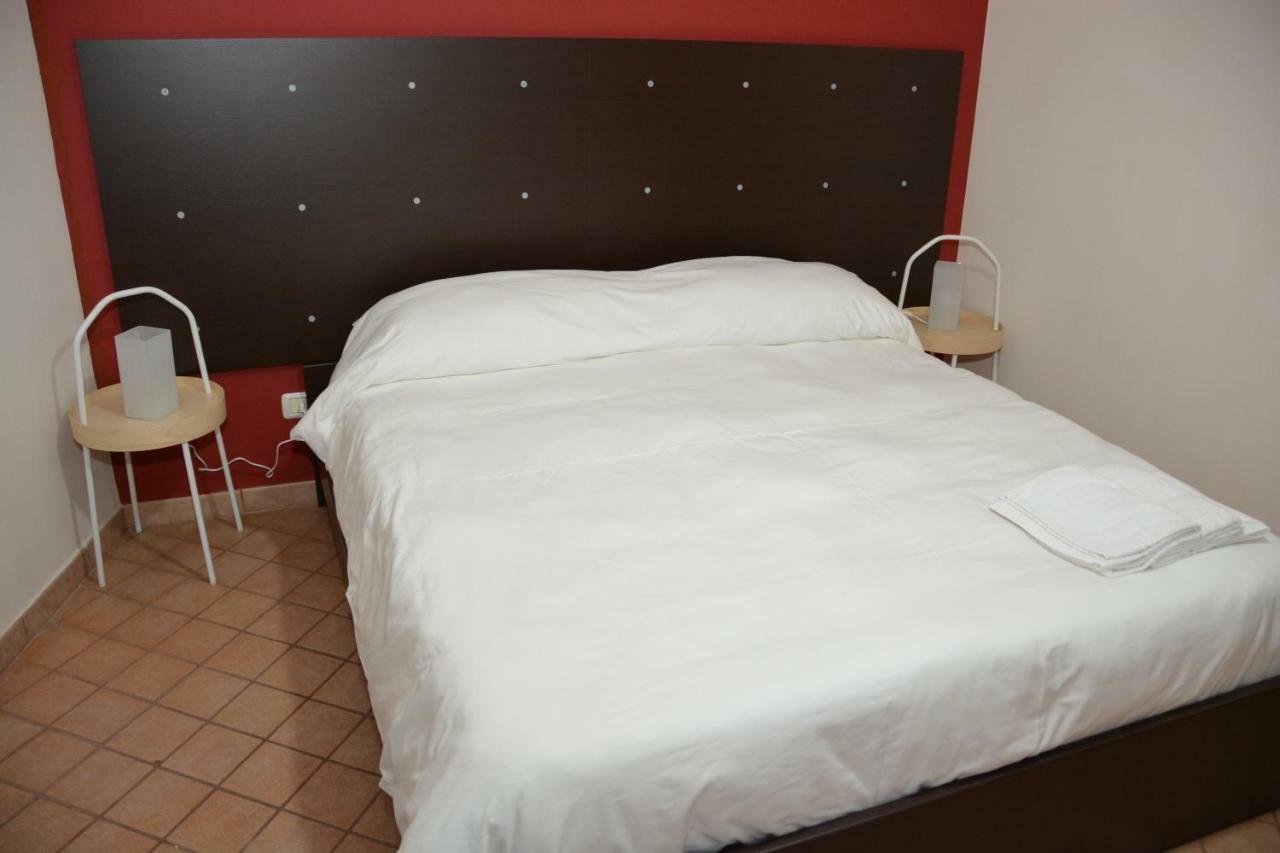 Garibaldi Flat Apartment Catania Bagian luar foto